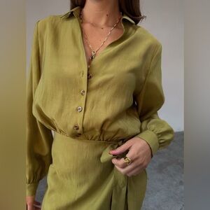 Never Fully Dressed lime button down blouse size US16 NWT